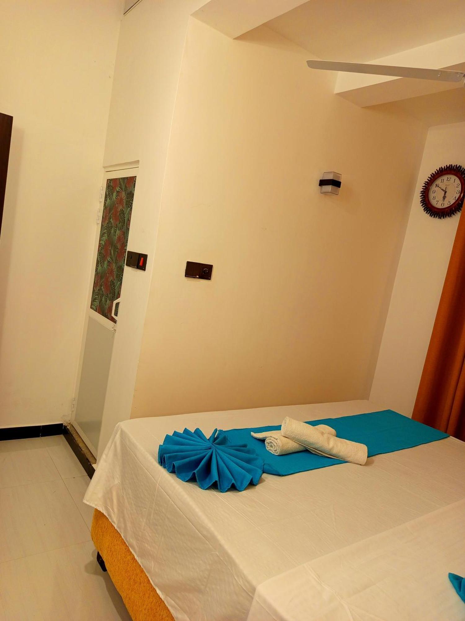 Olu Bunk Apartman Dikwella Kültér fotó